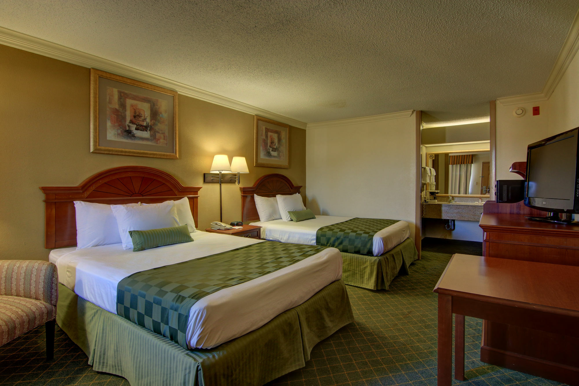 รามาดา บาย วินด์แฮม เมคอน Hotel ภายนอก รูปภาพ